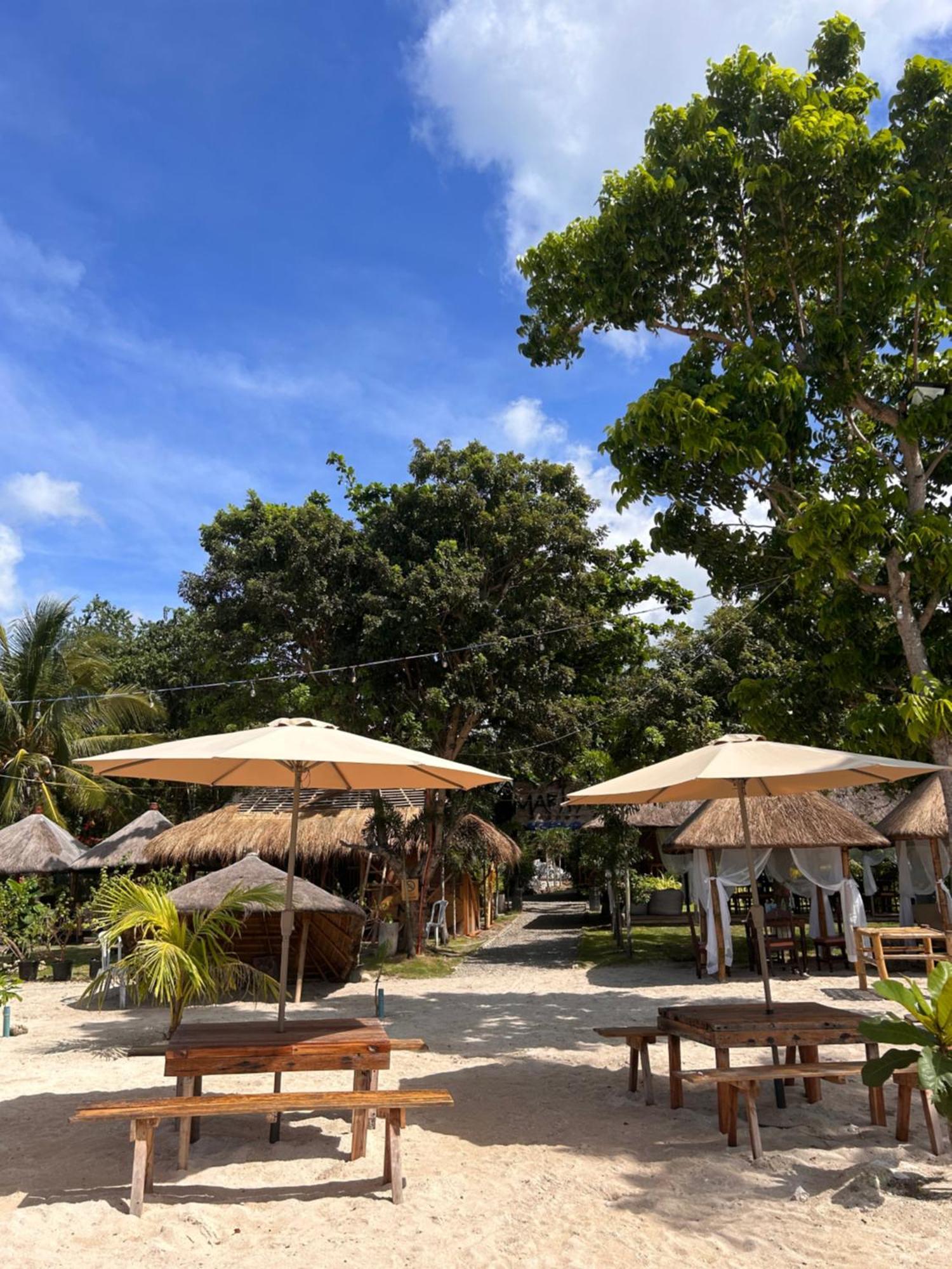 Marika Resort Badian Extérieur photo